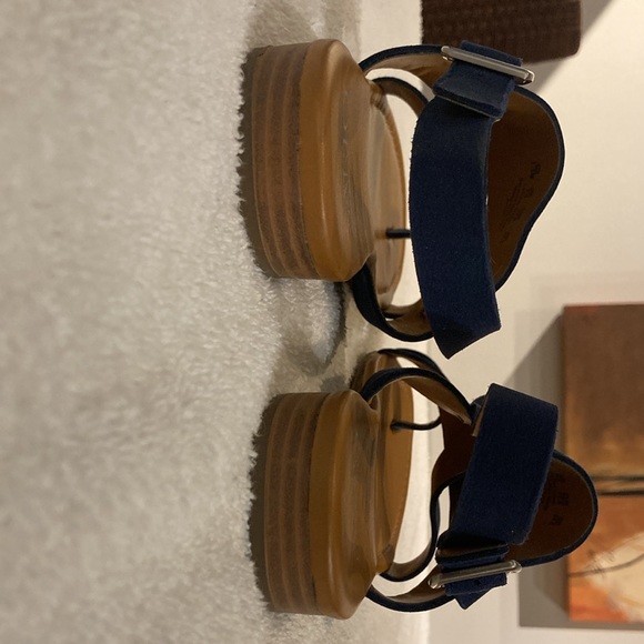 Franco Sarto dark blue suede sandals, size 7 1/2 - Picture 3 of 4